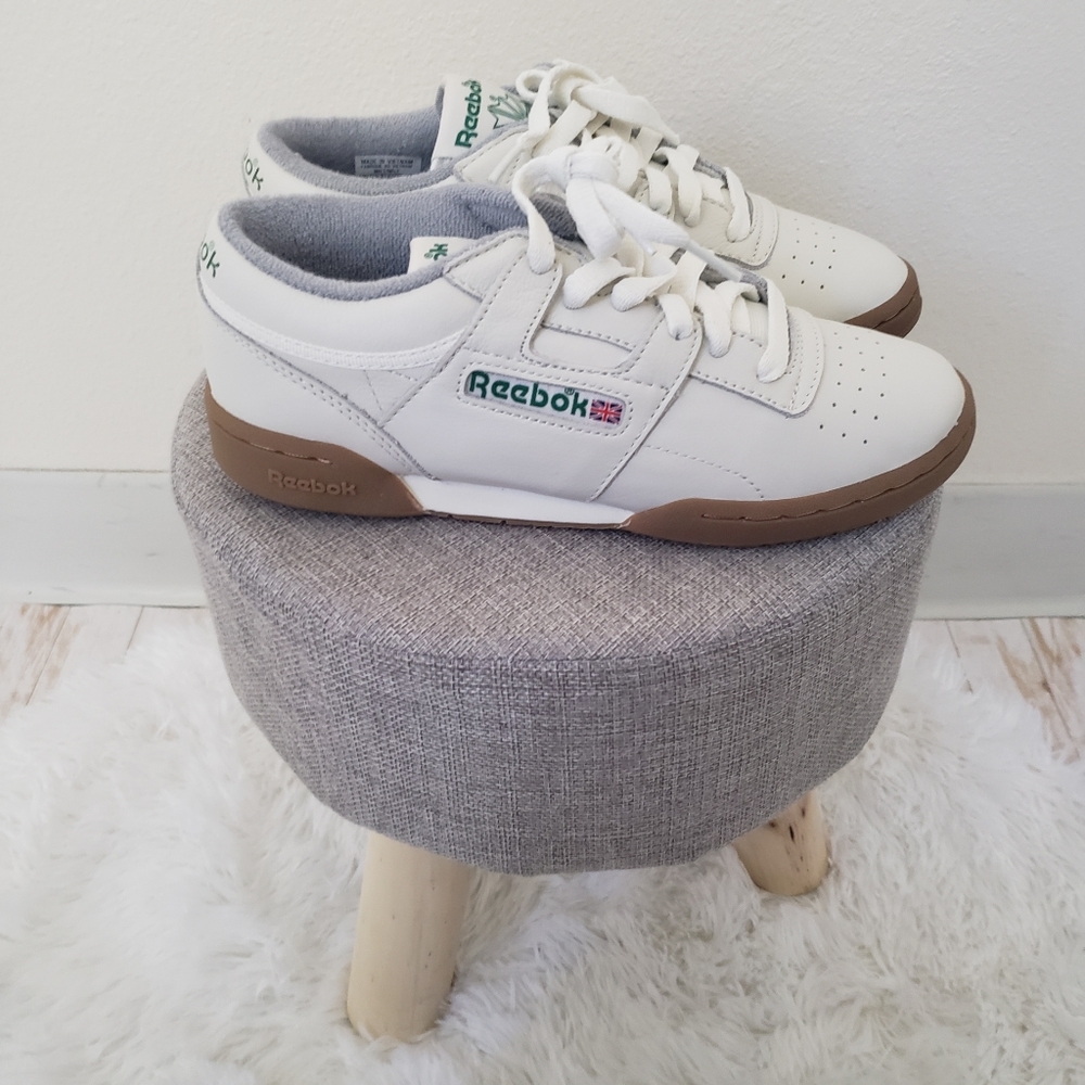 New Reebok Classic Shoes - Picture 4 of 6